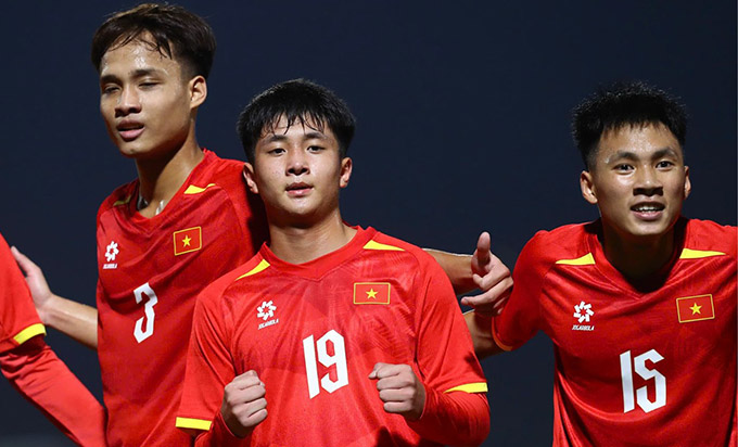 Mạnh Quân là Vua phá lưới U15 và U17 Quốc gia 2025 - Ảnh: Đức Cường Mạnh Quân là Vua phá lưới U15 và U17 Quốc gia