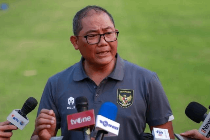 Trưởng đoàn bóng đá Indonesia Sumardji vui mừng khi Campuchia rút khỏi bóng đá nam SEA Games 33 Trưởng đoàn bóng đá Indonesia Sumardji vui mừng khi Campuchia rút khỏi bóng đá nam SEA Games 33