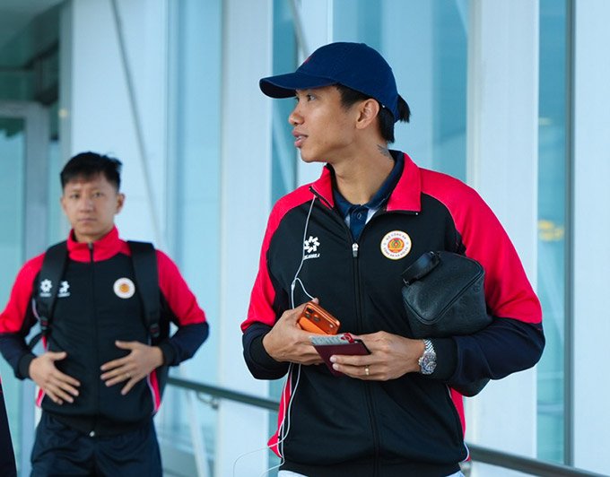 Văn Hậu được kỳ vọng sẽ tái xuất sân cỏ sau 25 tháng vắng bóng Đoàn Văn Hậu chuẩn bị tái xuất sau chấn thương dài hạn