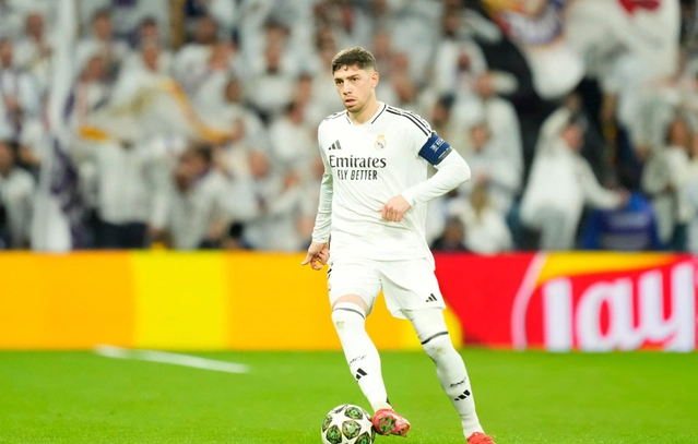 Fede Valverde được lựa chọn đá thay vị trí của Trent